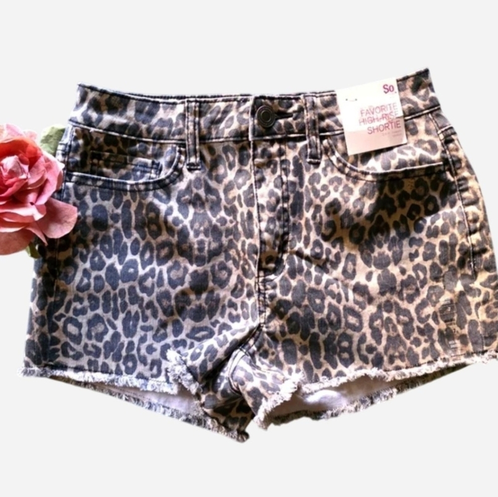 SO | High Waist Animal Print Shorts 7